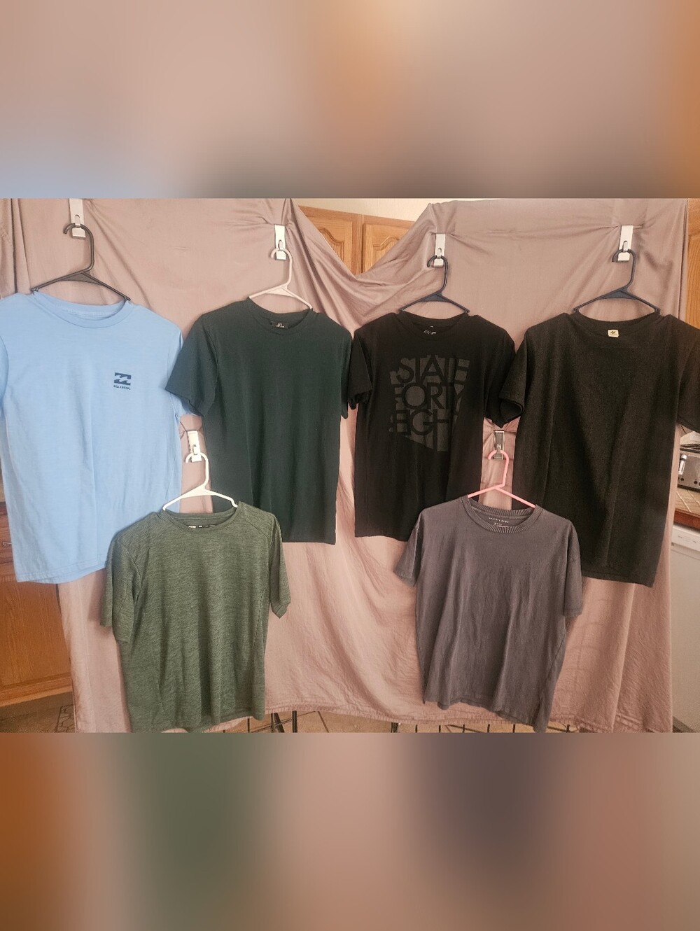Bundle Of (6) Assorted Men’s Crew Neck T-Shirts - Black, Gray, Green, Blue